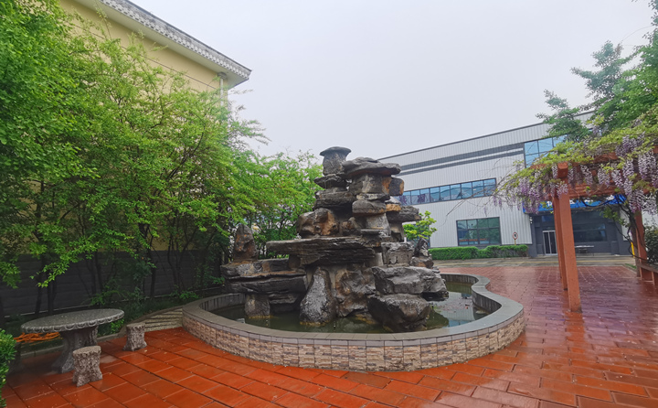 處理農林廢棄物，變樹枝為燃料顆粒，節能環保，一起保衛我們的藍天白云.jpg