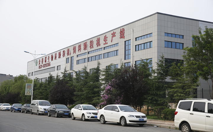 我們也希望更多人能夠繼續(xù)關(guān)注和支持山東金格瑞顆粒機廠家，全力以赴守好藍(lán)天白云！.jpg