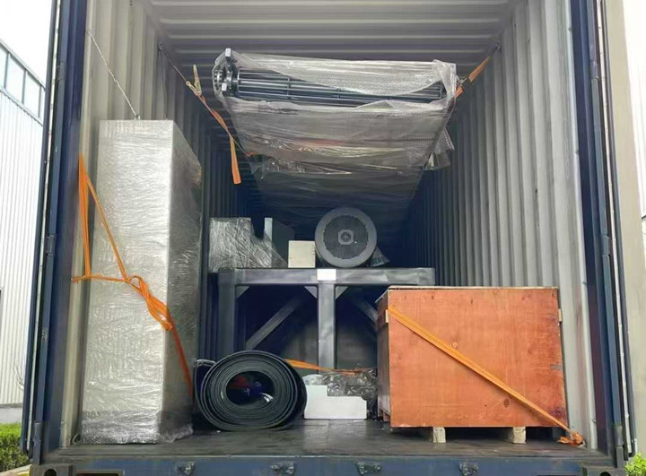 中國制造撕碎機發往巴基斯坦.jpg